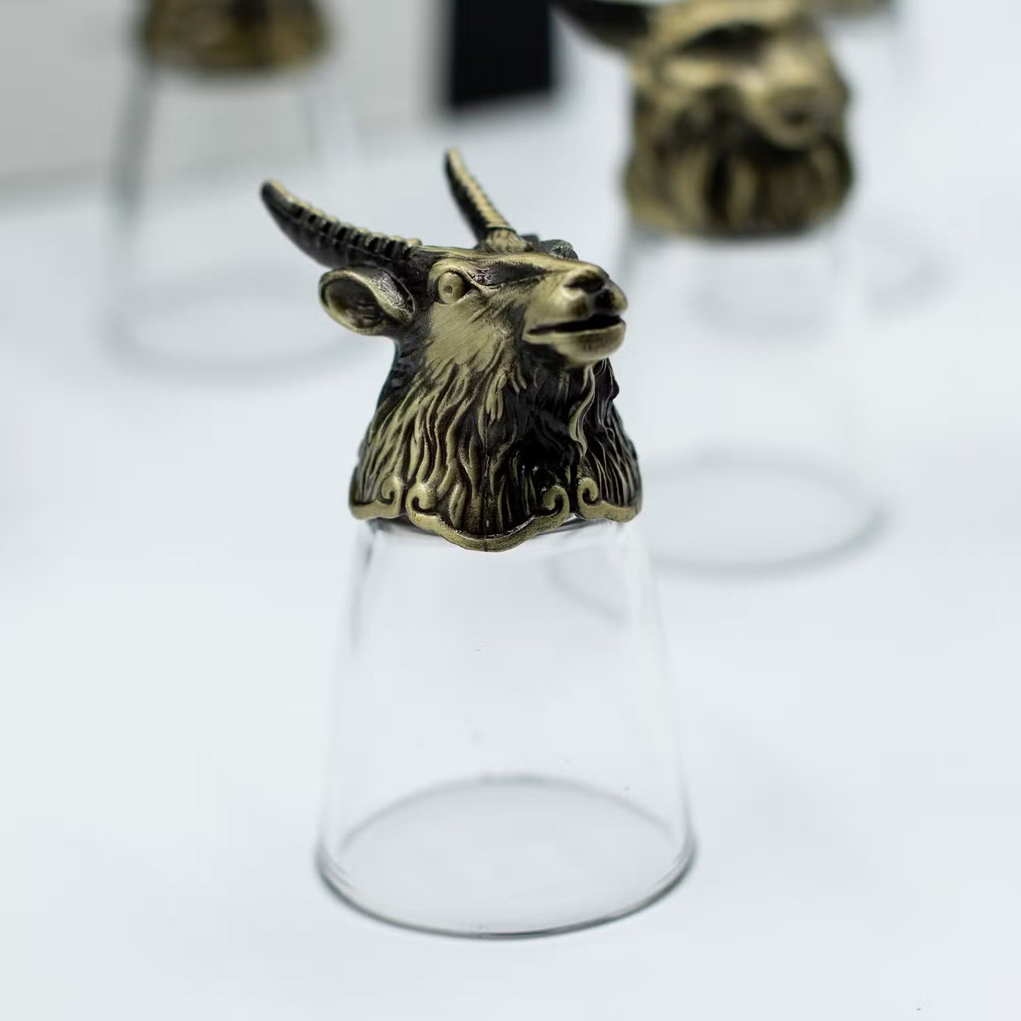 Coffret cadeau de 12 verres à shot (25 ml) - Forêt et créatures mystiques - Bronze antique