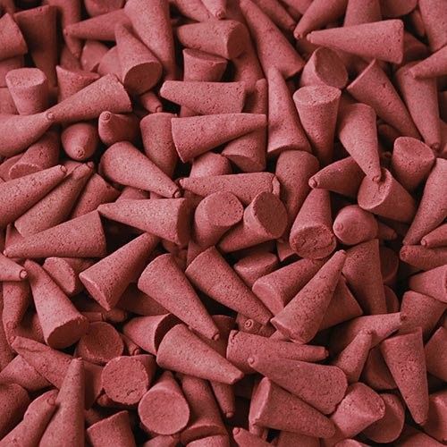 Large brown sandalwood incense cones piled together, showing their textured surface and 25mm height.