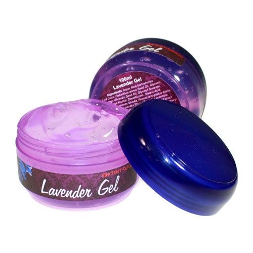 Clear soothing lavender aromatic gel in a transparent jar showing a smooth, cooling texture.