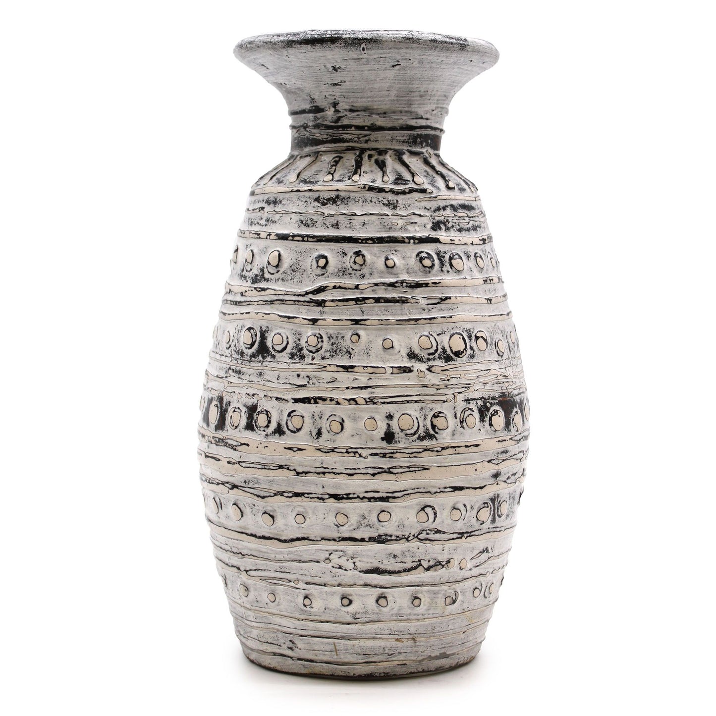 Elegant cream-coloured handmade terracotta vase with a classic rounded shape and traditional Indonesian patterns.