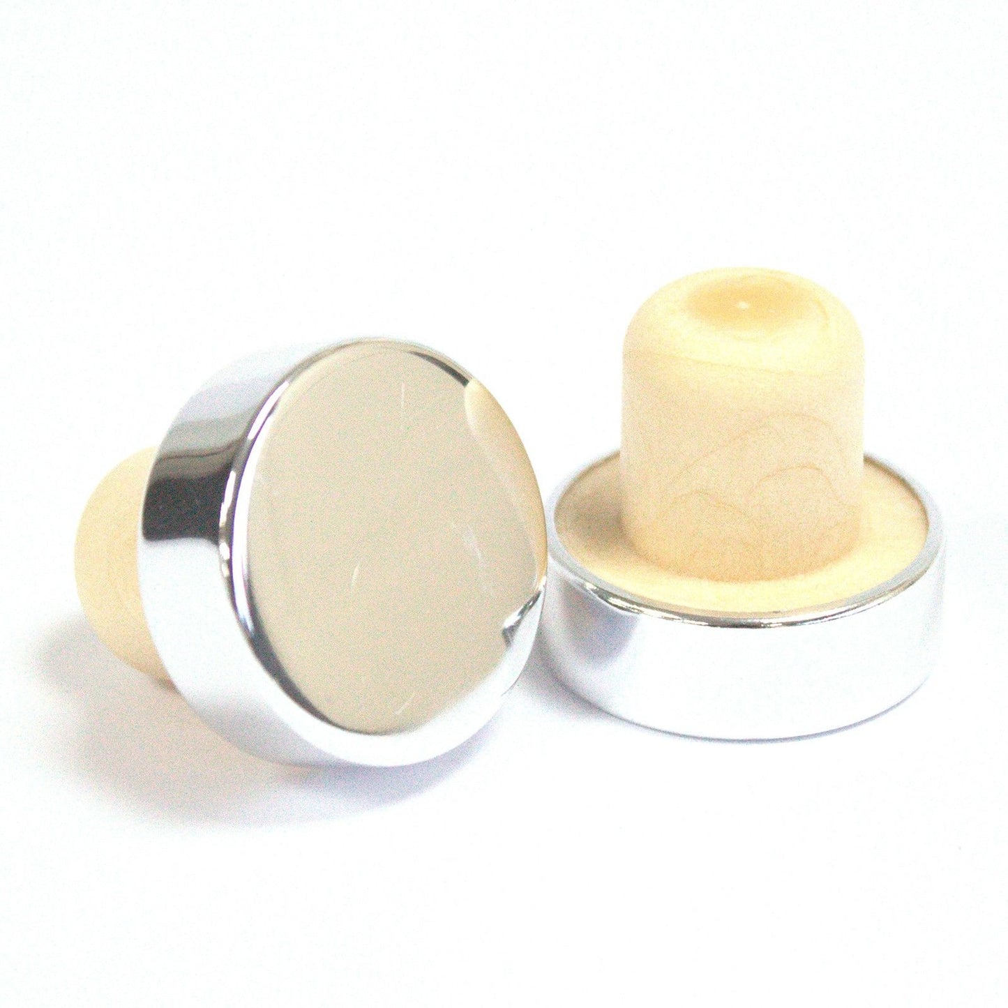 Sleek silver metal replacement cap for reed diffuser bottles with a 2.2cm opening.