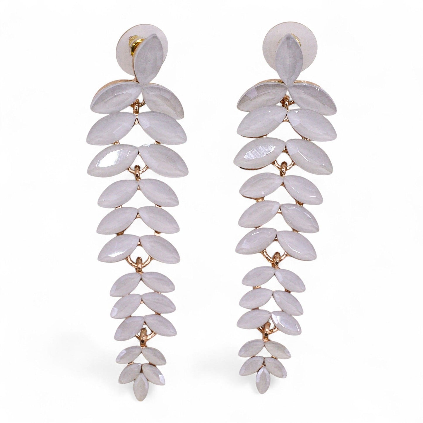 Elegant long drop earrings featuring luminous pearl-effect vintage glass beads and sleek stainless steel hardware.