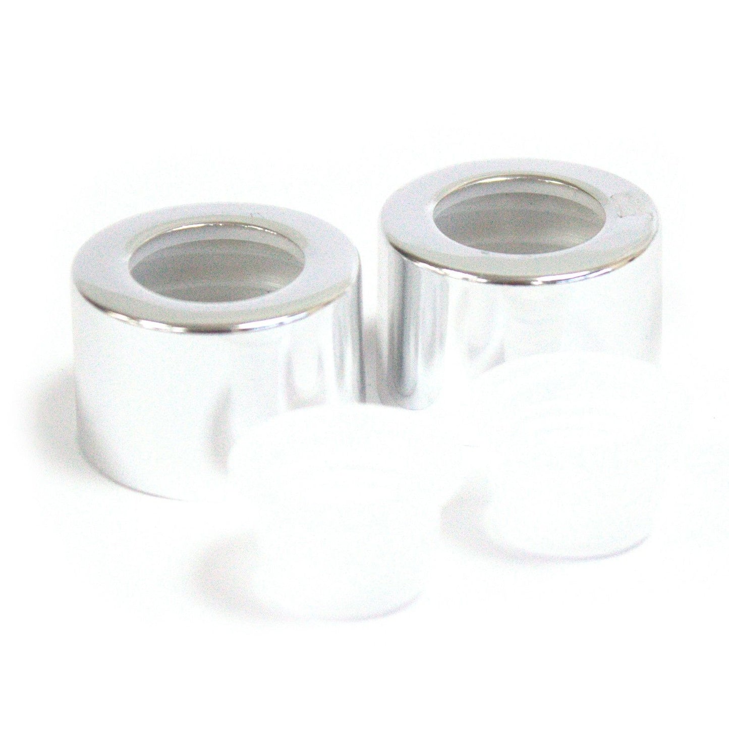 Elegant 3cm silver metallic reed diffuser bottle cap with a secure plastic travel plug for home fragrance.