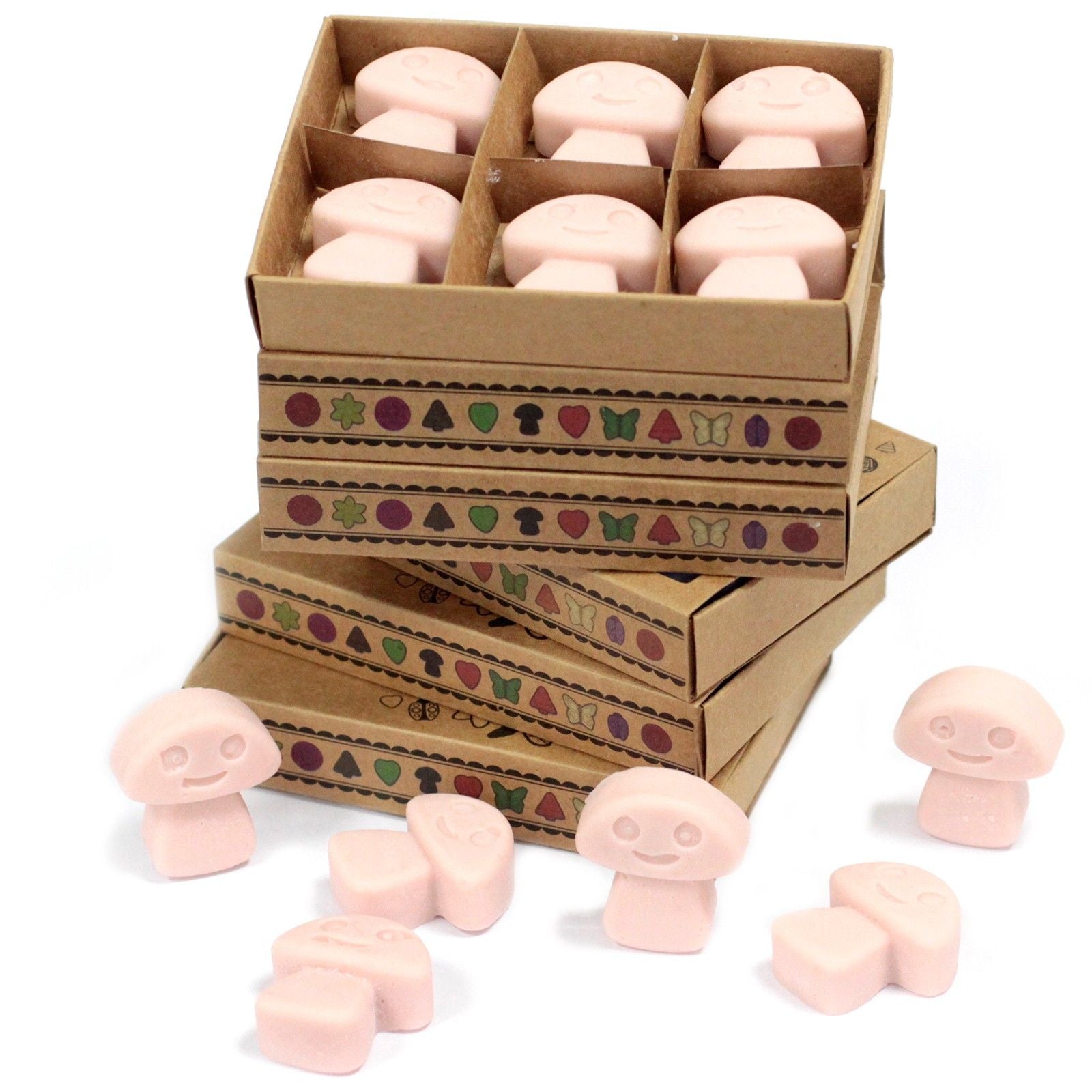 Six heart-shaped natural soy wax melts with a warm ginger scent, presented in a minimalist matchbox style kraft box.