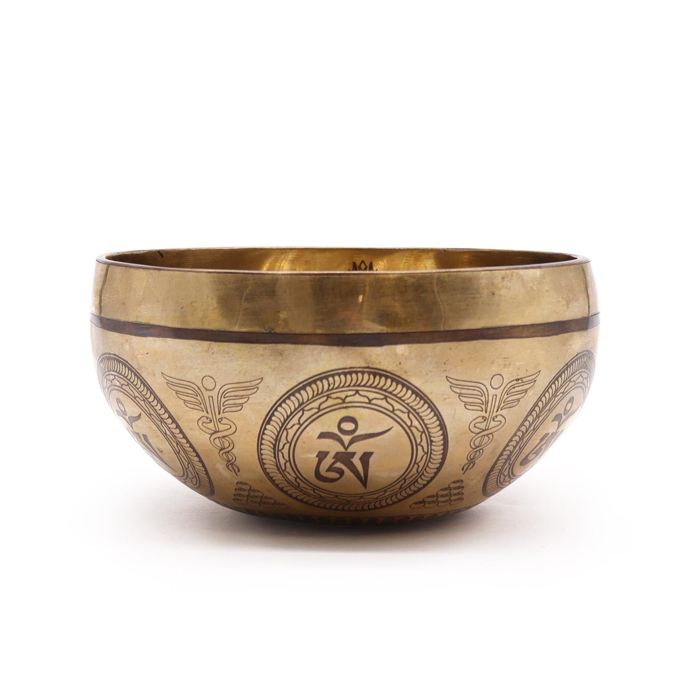 Handcrafted 16cm Tibetan healing bowl featuring an intricate engraving of a Bodhi tree and Buddha.