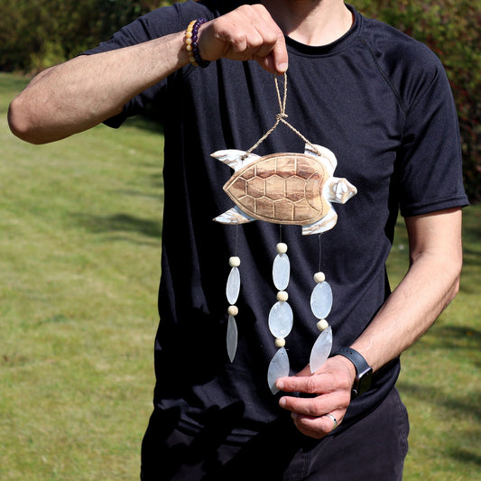 Whitewash Turtle Carving and Natural Copis Drop